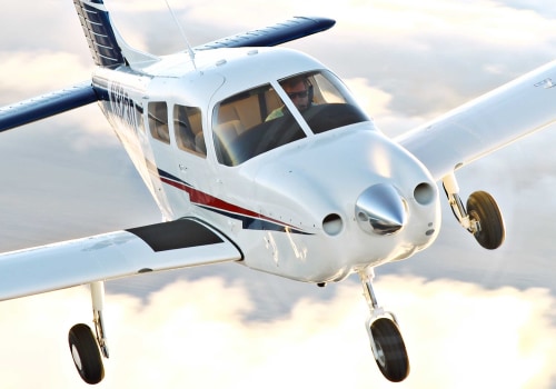 How do i find an instructor for getting my commercial pilot's license?